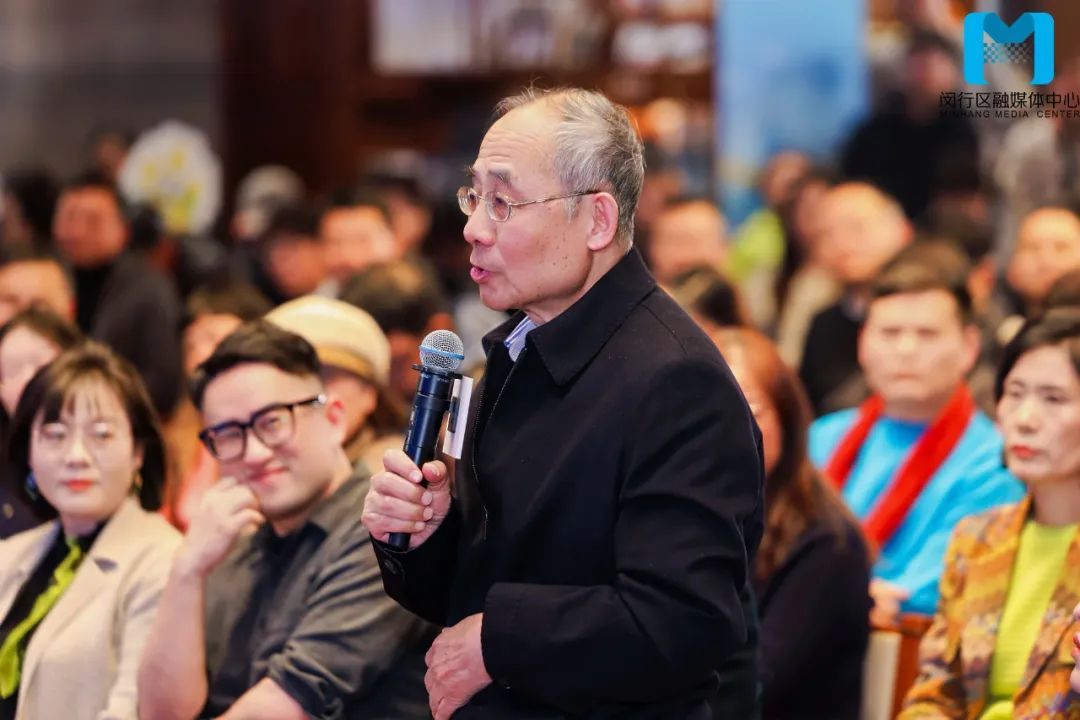 床边、身边、周边，聊聊长寿时代养老这件事
