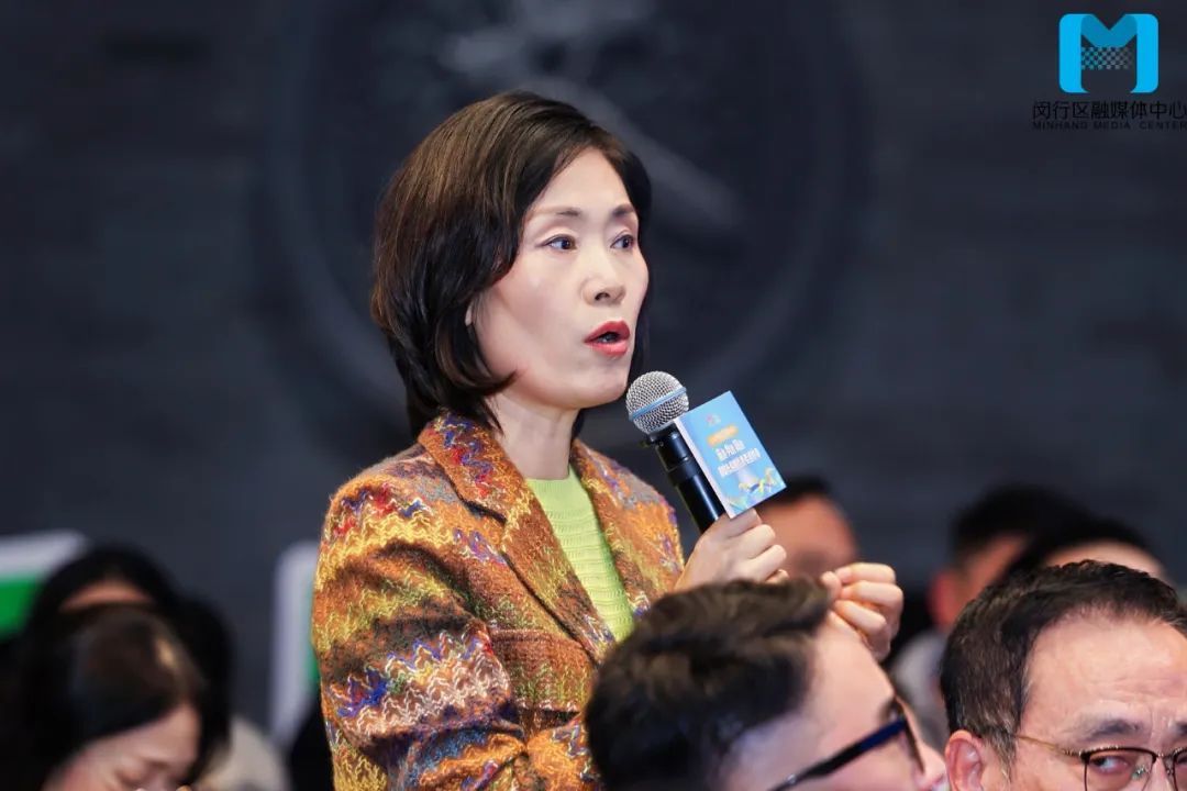床边、身边、周边，聊聊长寿时代养老这件事
