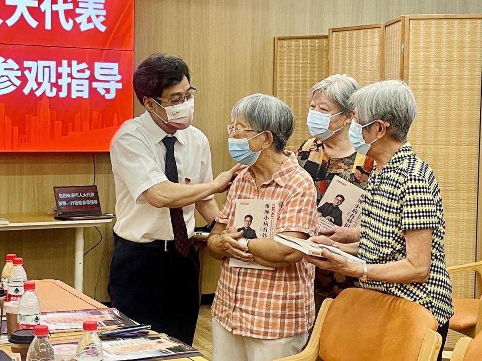 张忠德：中医药服务应进一步融入基层养老服务体系