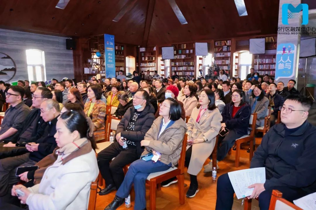 床边、身边、周边，聊聊长寿时代养老这件事